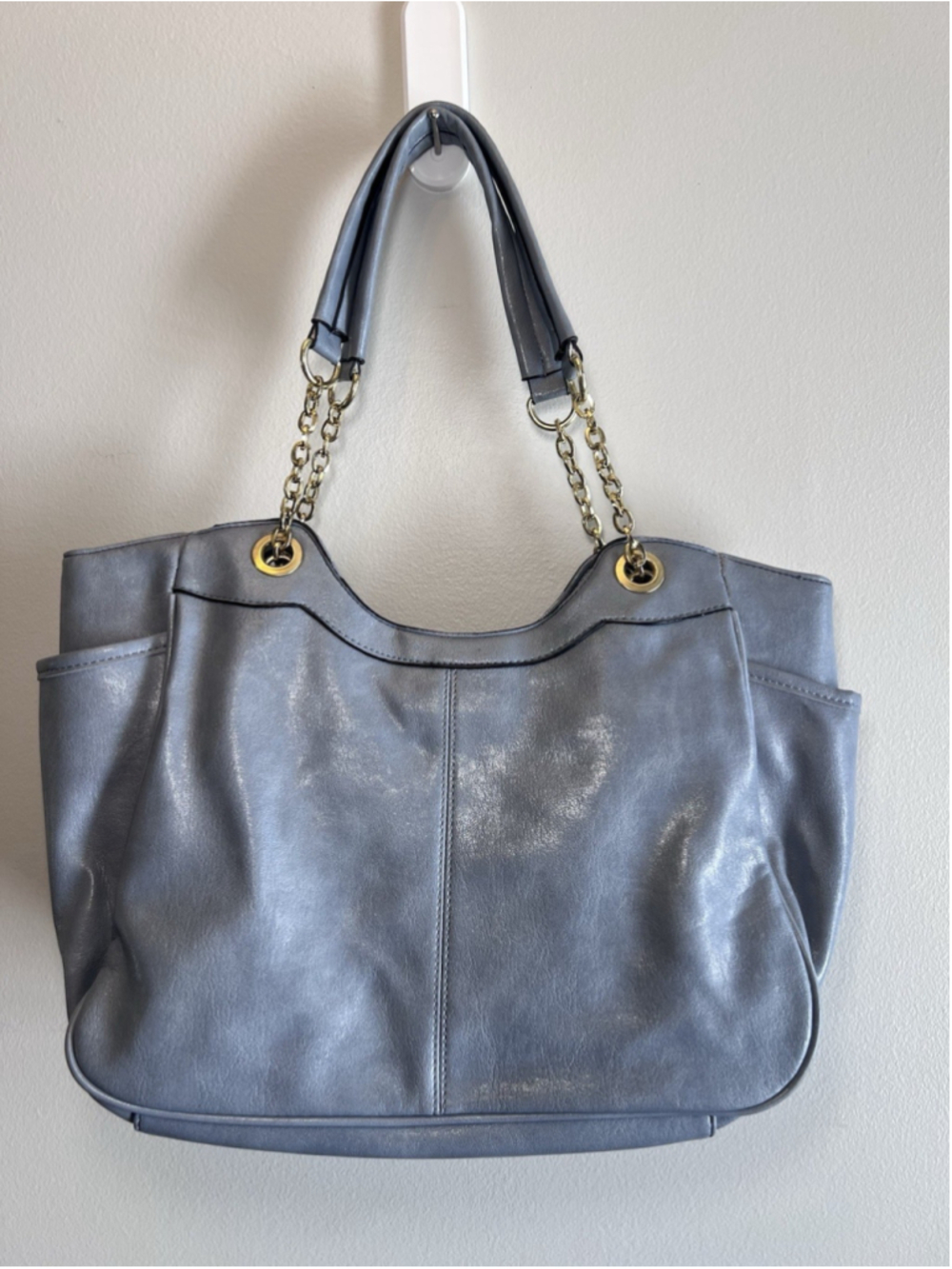 Baby Blue Faux Leather Handbag Purse Shoulder Tote Gold Tone Chain Links - Picture 6 of 16